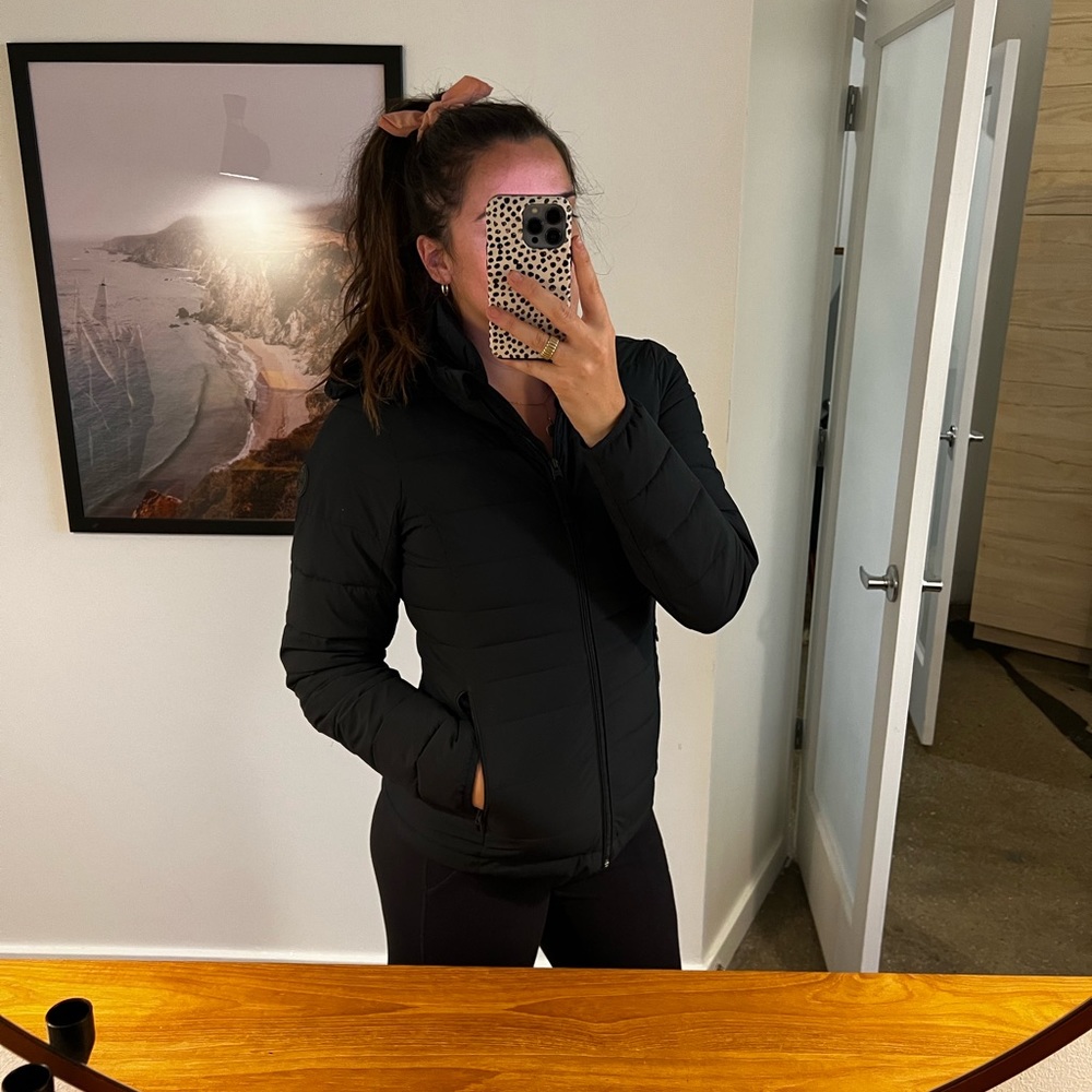Black A&F puffer